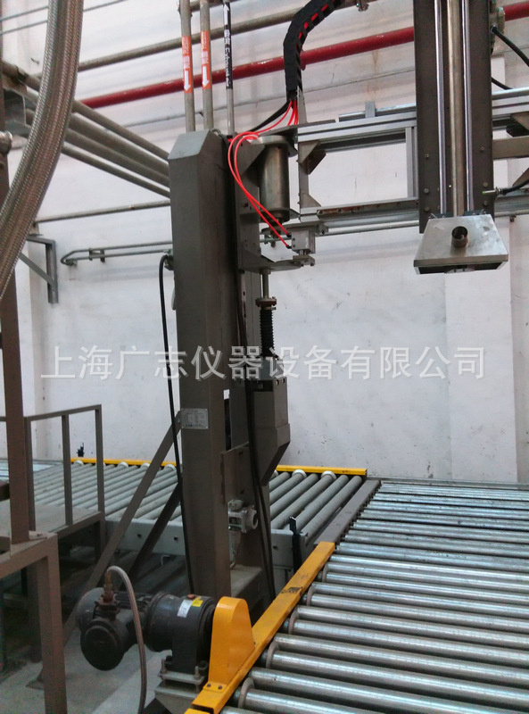 液體灌裝機(jī),稱重灌裝機(jī),定量灌裝機(jī) undefined