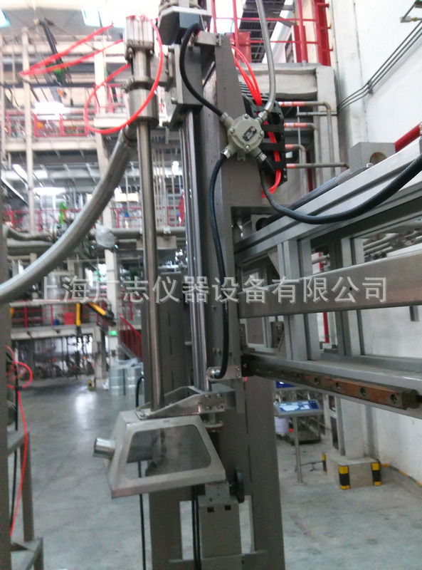 液體灌裝機(jī),稱重灌裝機(jī),定量灌裝機(jī) undefined