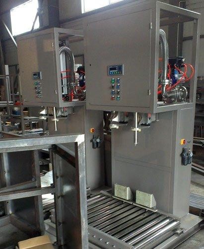 全自動(dòng)灌裝機(jī)|干粉砂漿包裝機(jī)|自動(dòng)灌裝機(jī)|噸袋包裝機(jī)|防爆灌裝機(jī)|涂料灌裝機(jī)|潤滑油灌裝機(jī)|液體灌裝秤|油漆灌裝機(jī) 全自動(dòng)灌裝機(jī)|干粉砂漿包裝機(jī)|自動(dòng)灌裝機(jī)|噸袋包裝機(jī)|防爆灌裝機(jī)|涂料灌裝機(jī)|潤滑油灌裝機(jī)|液體灌裝秤|油漆灌裝機(jī)