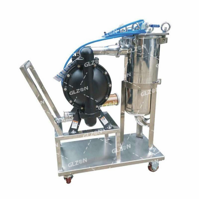 液體灌裝機(jī),稱重灌裝機(jī),定量灌裝機(jī) 液體灌裝機(jī),稱重灌裝機(jī),定量灌裝機(jī)