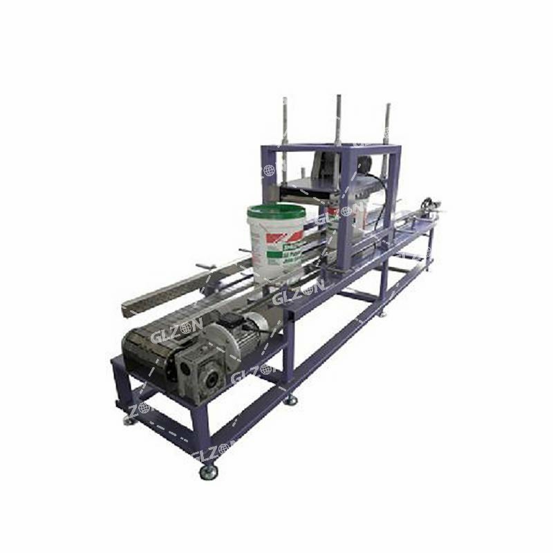 液體灌裝機(jī),稱重灌裝機(jī),定量灌裝機(jī) 液體灌裝機(jī),稱重灌裝機(jī),定量灌裝機(jī)