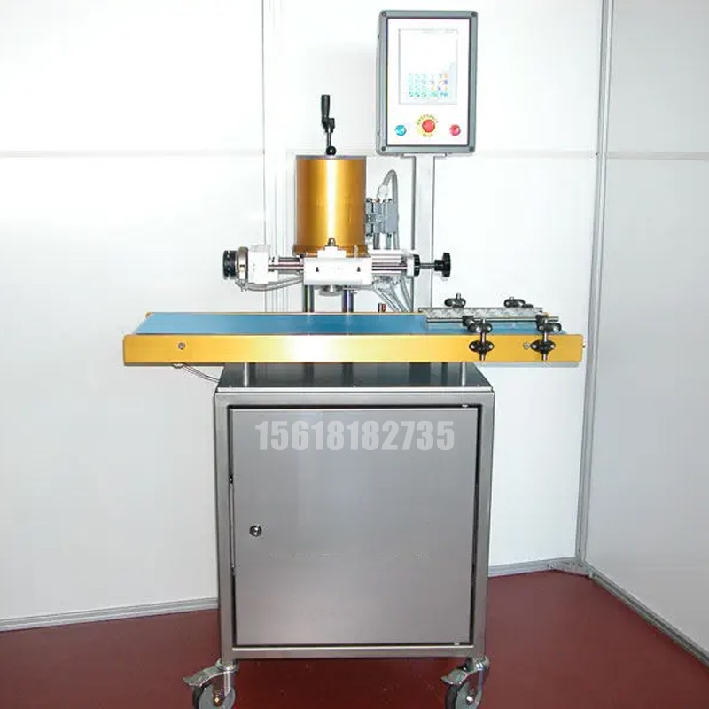 液體灌裝機(jī),稱重灌裝機(jī),定量灌裝機(jī) 液體灌裝機(jī),稱重灌裝機(jī),定量灌裝機(jī)