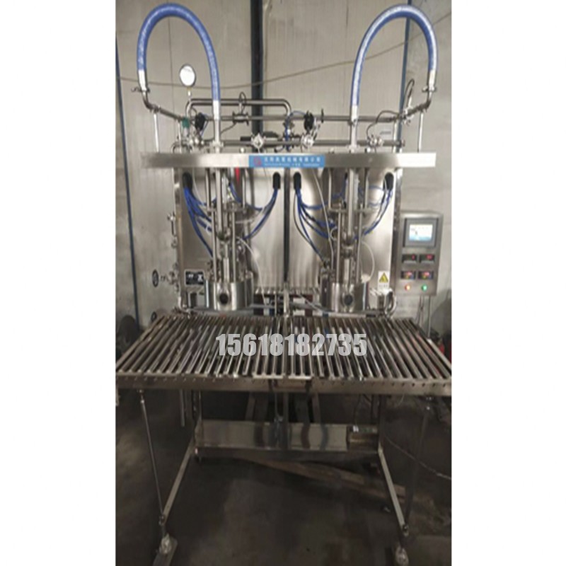 液體灌裝機(jī),稱重灌裝機(jī),定量灌裝機(jī) 液體灌裝機(jī),稱重灌裝機(jī),定量灌裝機(jī)