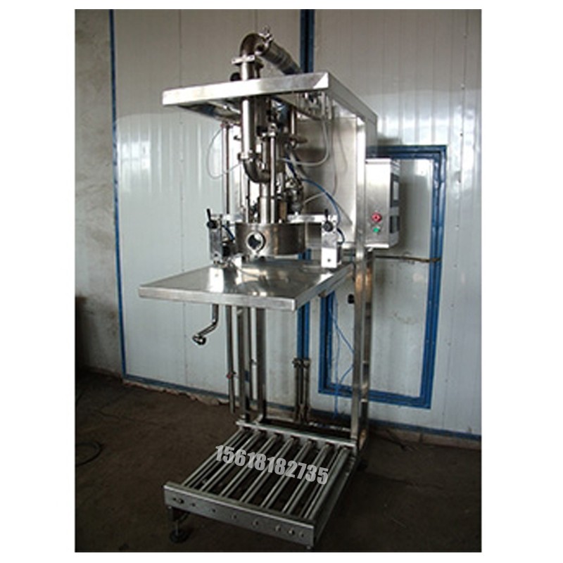 液體灌裝機(jī),稱重灌裝機(jī),定量灌裝機(jī) 液體灌裝機(jī),稱重灌裝機(jī),定量灌裝機(jī)